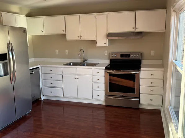 (undisclosed Address), Gray, ME 04039