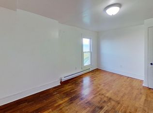 112 E Main St APT 6, Front Royal, VA 22630