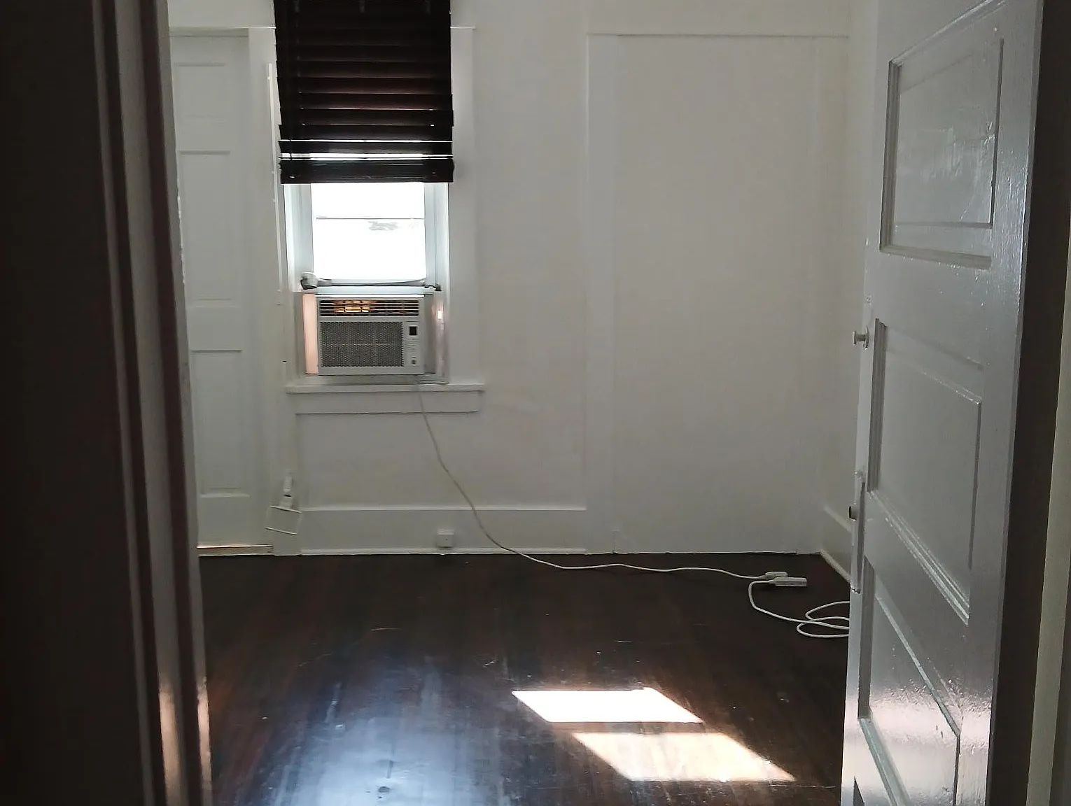 1 bed, 1005 sqft, $2,550 — Photo 4