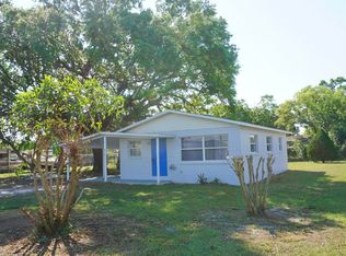 210 E Robinson St, Auburndale, FL 33823