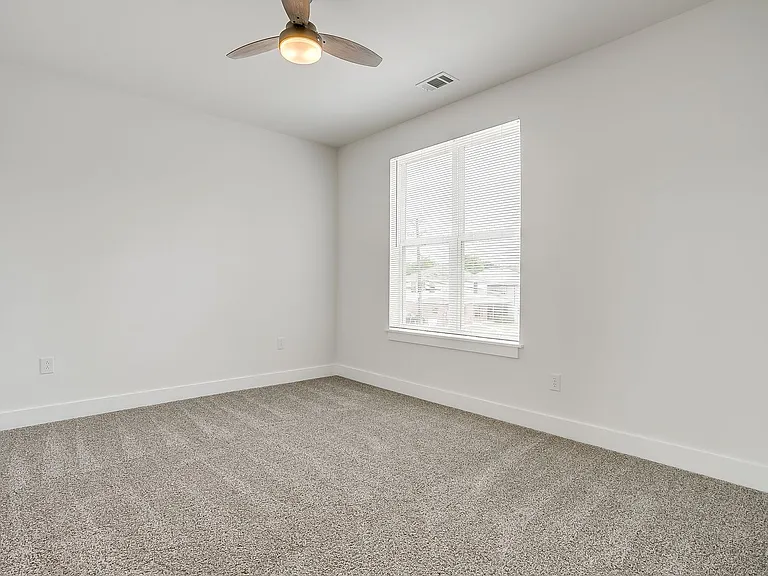 3144 Forest Park Blvd — Photo 30