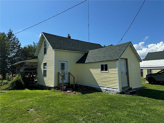 2nd image of 1126 180th Ave