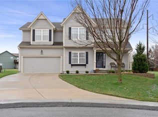16334 S Chester St, Olathe, KS 66062