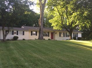 34 Kim Ln, Hackettstown, NJ 07840