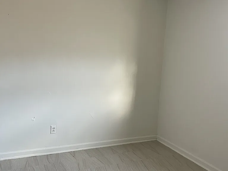 212 Rayfield Wright St #2O — Photo 4