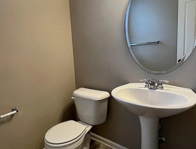1443 Classic Ave — Photo 5