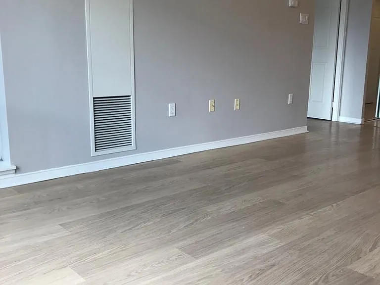 887 Bay St #1009 — Photo 9