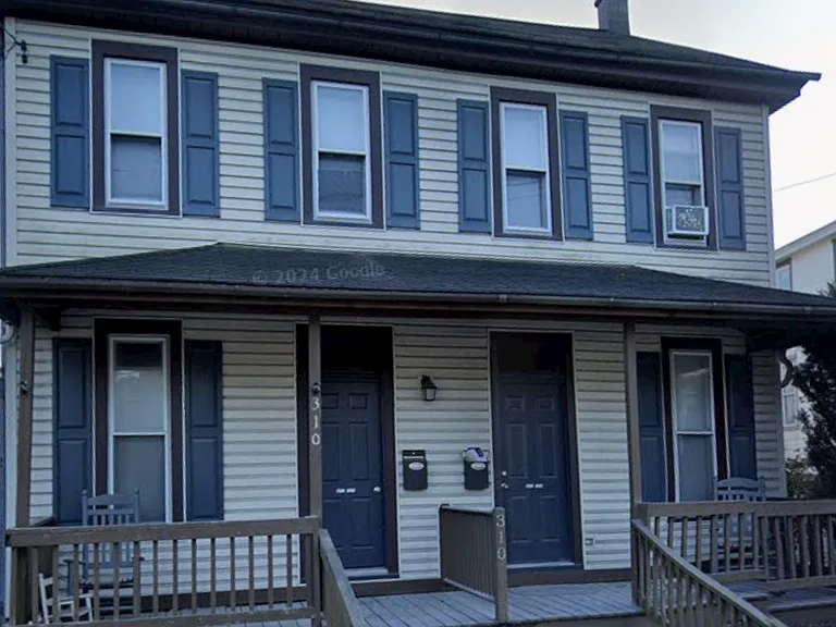 310 W High St — Photo 11