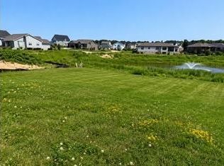 4954 Prairie Kettle Ct, Waunakee, WI 53597