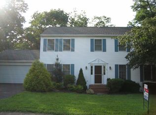 116 Millwood Dr, Harrisburg, PA 17110