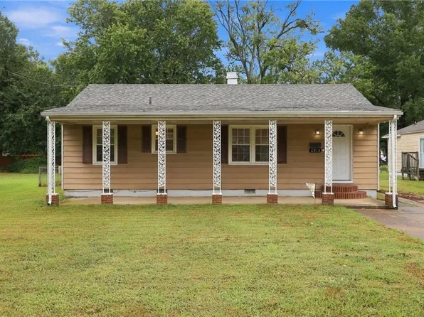 6014 Old Chestnut Ave, Newport News, VA 23605