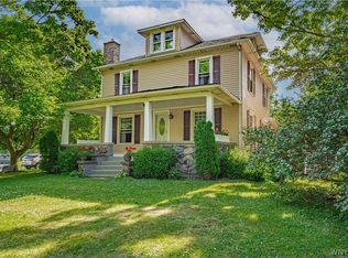 3829 Randall Rd, Ransomville, NY 14131