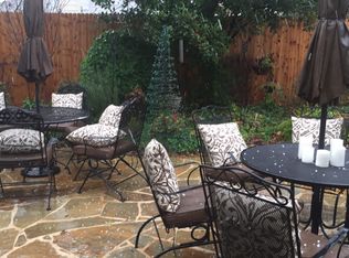 1332 Riverside Rd, Roanoke, TX 76262