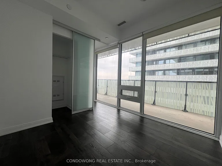 42 Charles St E #4308 — Photo 9