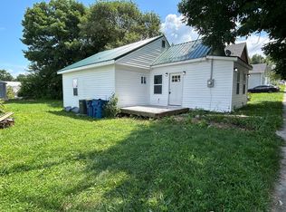 315 N Indiana St, Greencastle, IN 46135