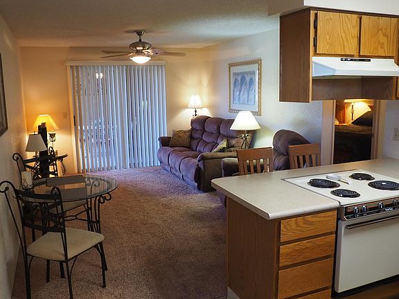 4th image of 256 Lake Havasu Ave S APT C51