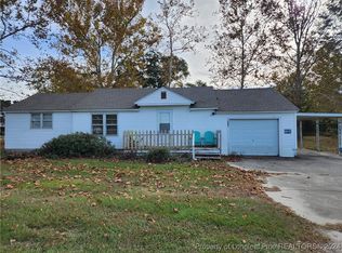 497 W Parkton Tobermory Rd, Parkton, NC 28371
