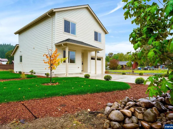 123 E Sorbin Ave, Gates, OR 97346