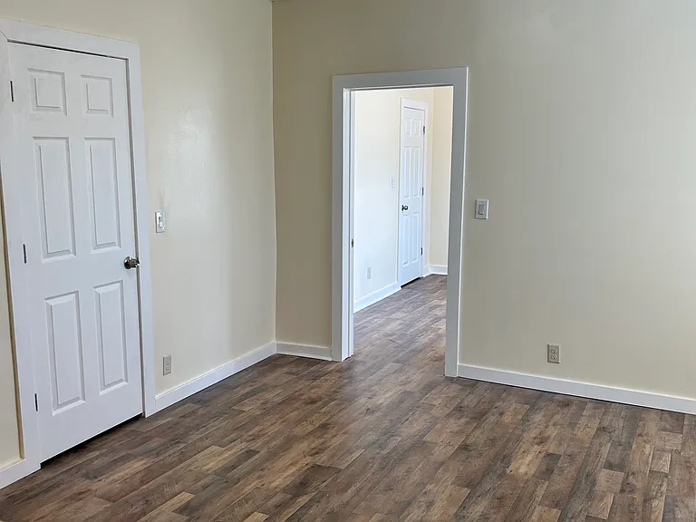 79 Glenwood Ave #2 — Photo 9