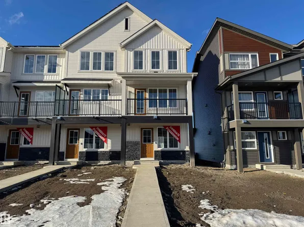 17238 4th St NW, Edmonton, AB T6T 2V4