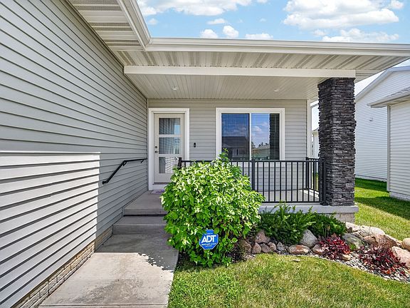 3rd image of 6705 NE 12th Ct