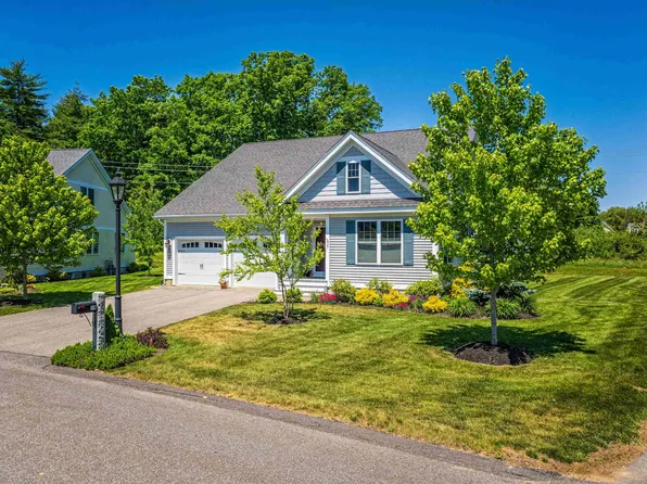 19 Sierra Hill Drive, Dover, NH 03820