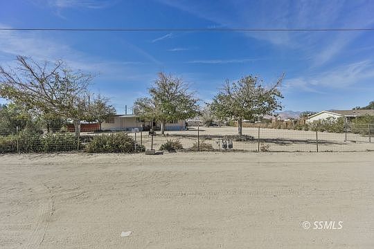 1st image of 1421 Leroy St