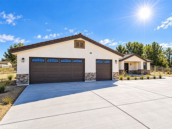 2nd image of 14685 Apple Valley Rd
