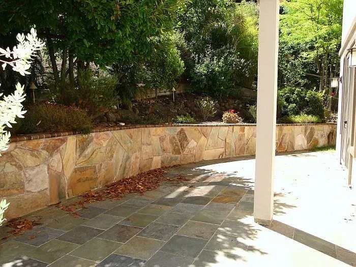 7023 Broadway Ter — Photo 16
