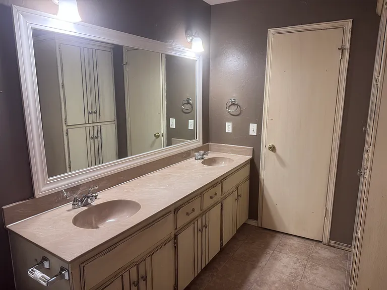 2900 Green Canyon Dr — Photo 9