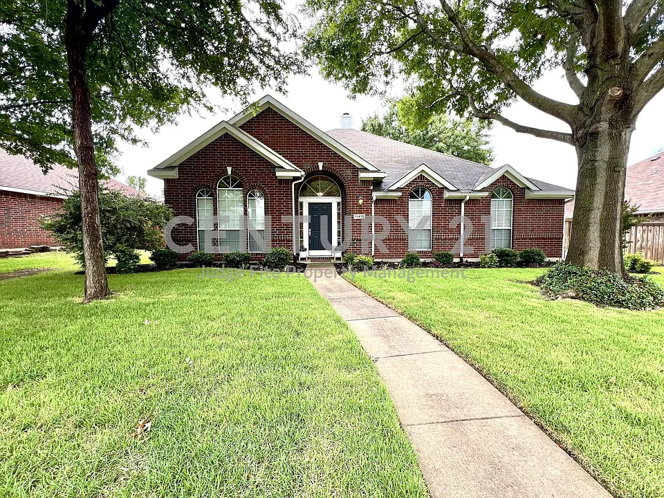 11413 Huntington Rd
