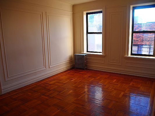 2nd image of 72 Seaman Ave APT 5D