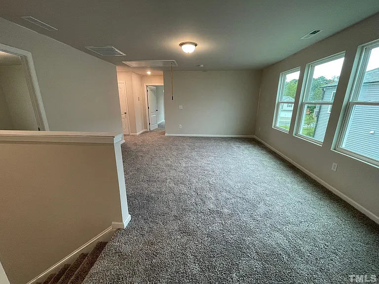 216 Watauga Lake Dr — Photo 8