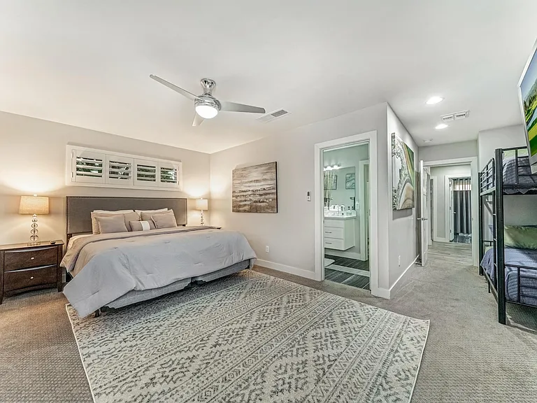 4623 E Earll Dr — Photo 28
