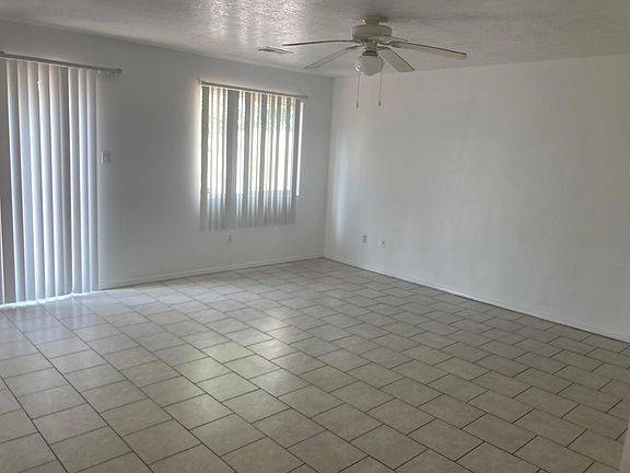 2nd image of 3009 Quail Pointe Dr NW