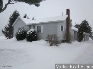 13168 Jordan Lake Rd, Lake Odessa, MI 48849