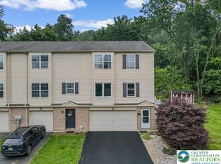 617 Lehigh Gap St, Walnutport, PA