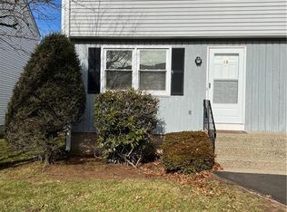 15 Meadowrue Dr, Glastonbury, CT 06033