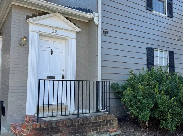 25 Snughaven Rd, Henrico, VA 23228