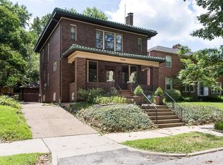7444 Delmar Blvd, Saint Louis, MO