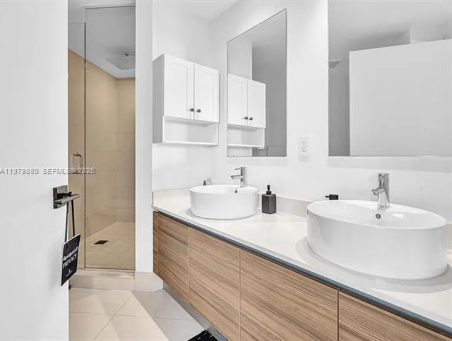 121 NE 34th St #2104 — Photo 9