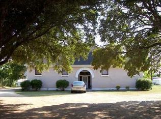 515 Colorado St, Burton, TX 77835