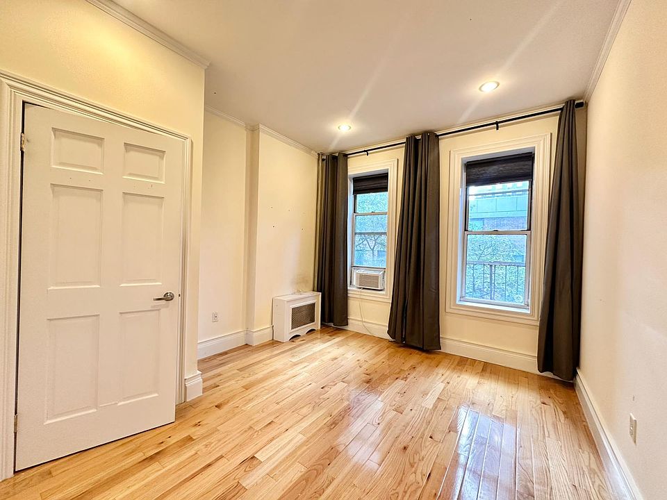 1st image of 421 W 43rd St #Q