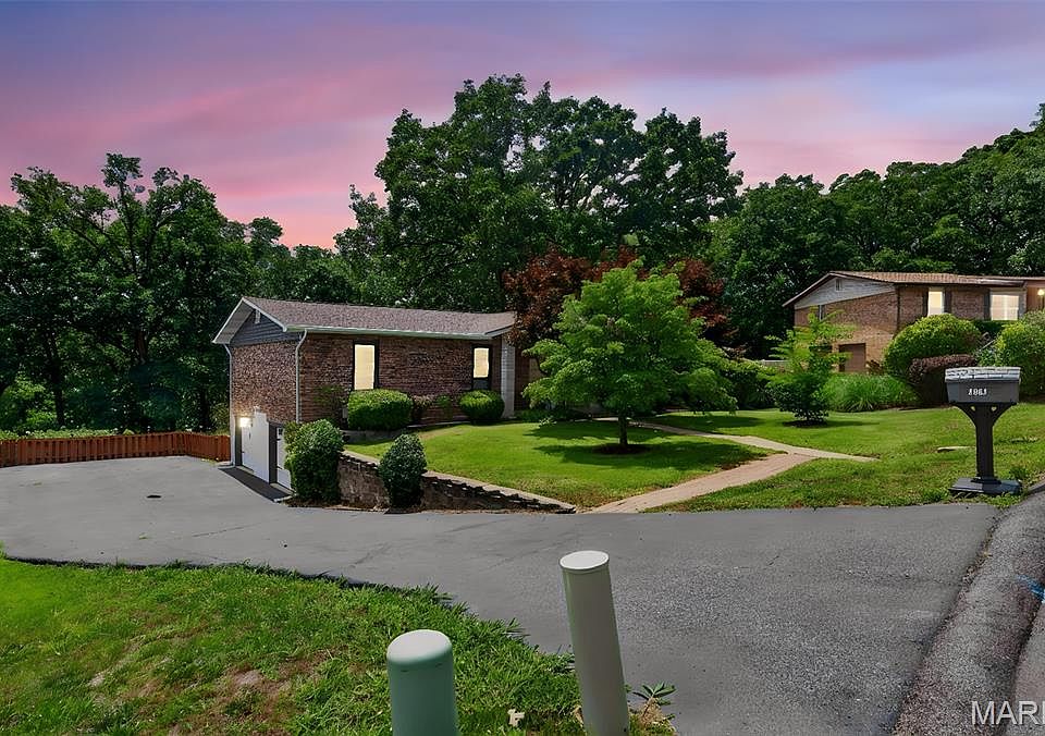 1st image of 2034 Raintree Dr