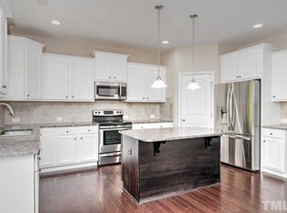 113 Occidental Dr, Holly Springs, NC 27540