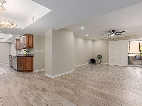 3rd image of 12212 N Paradise Village Pkwy S APT 343