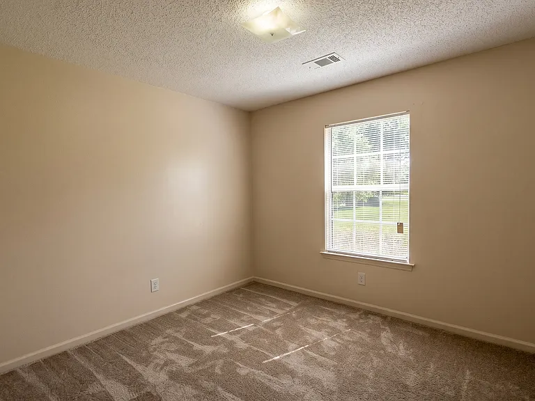 36 Le Moyne Dr — Photo 27