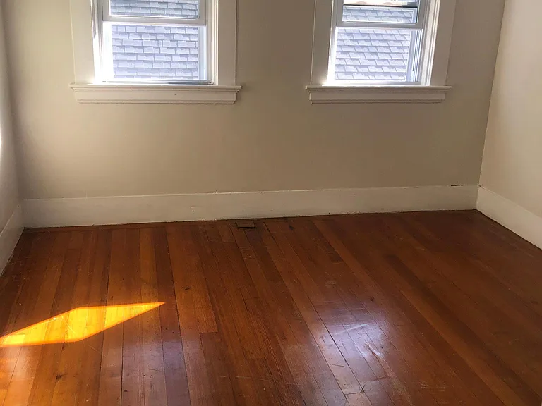 31 Home Ave #3 — Photo 10