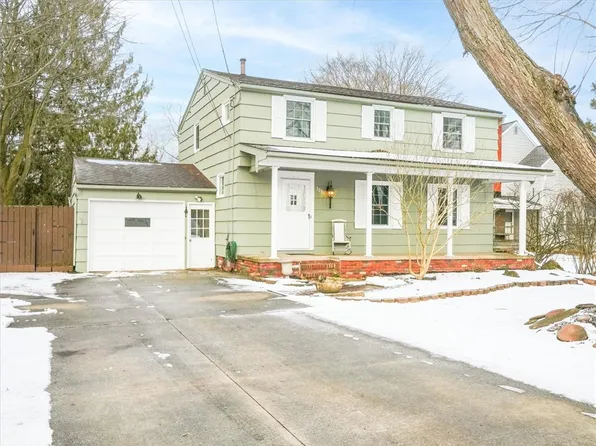 1725 Baird Rd, Penfield, NY 14526