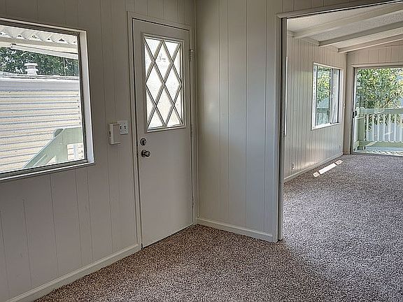 5th image of 4204 Ticonderoga Ln